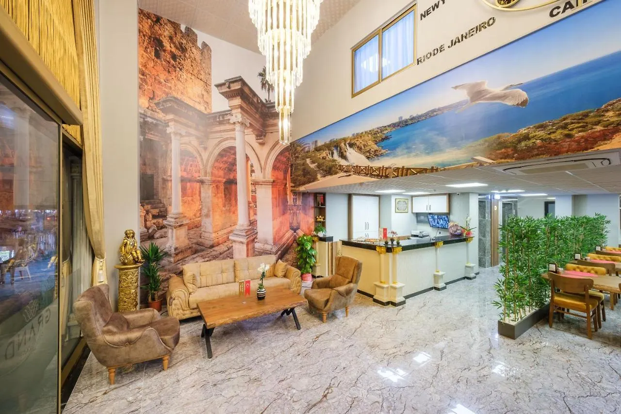 Grand Gulluk Hotel City Center Antalya 3*,