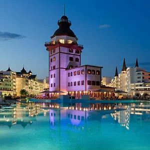 Üdülőközpont Titanic Mardan Palace