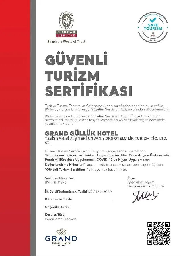 Grand Gulluk Hotel & Spa City Center אנטליה